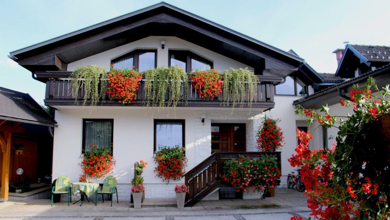 Garden Apartments Jansa Radovljica Exterior photo